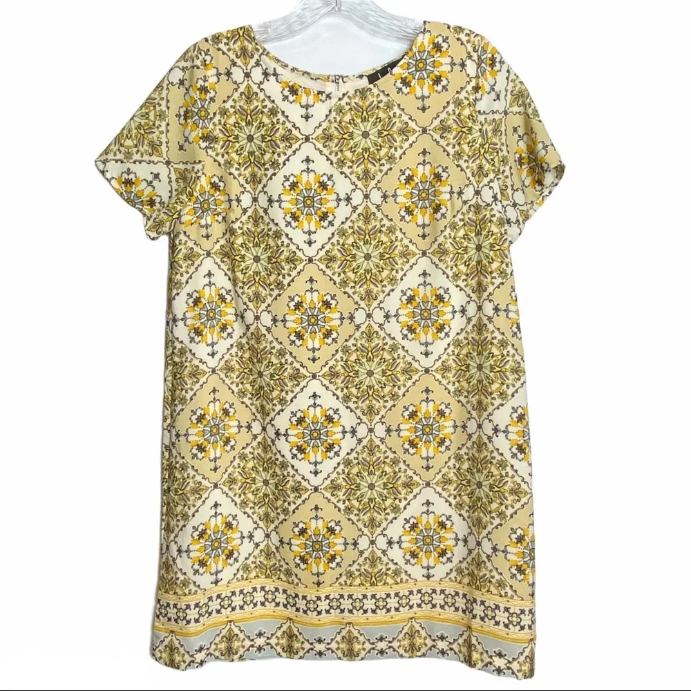 Lulus Paisley Lined Short Sleeve Sheath Dress.  Size Medium - Picture 2 of 8